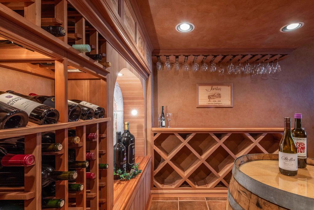 Broken Top - Residential