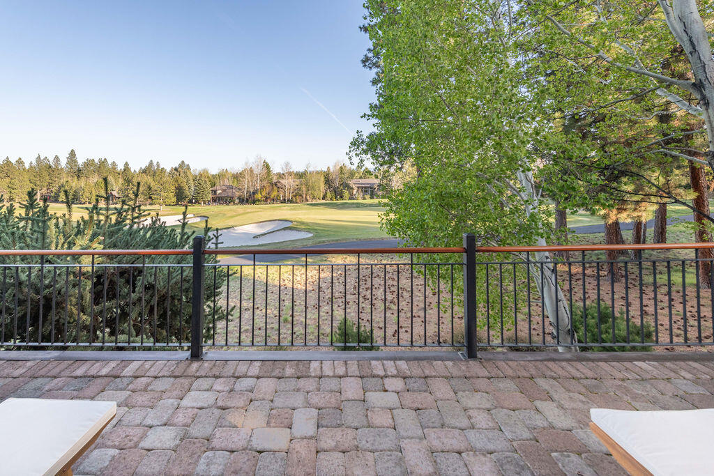 Broken Top - Residential