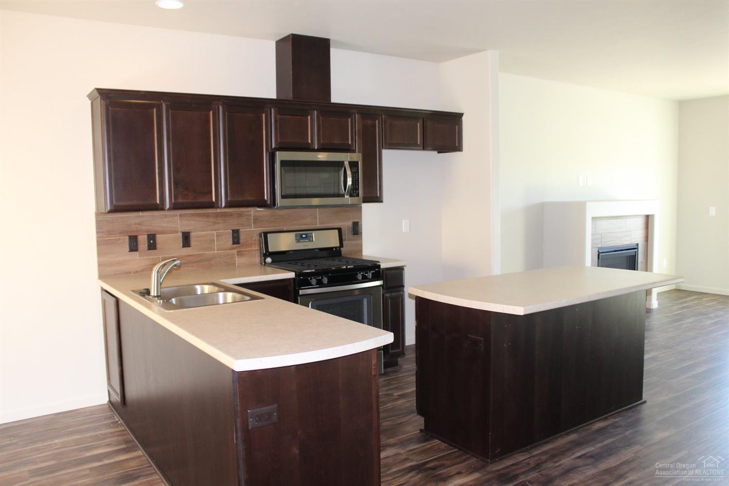 Stoneridge Terrace - Residential