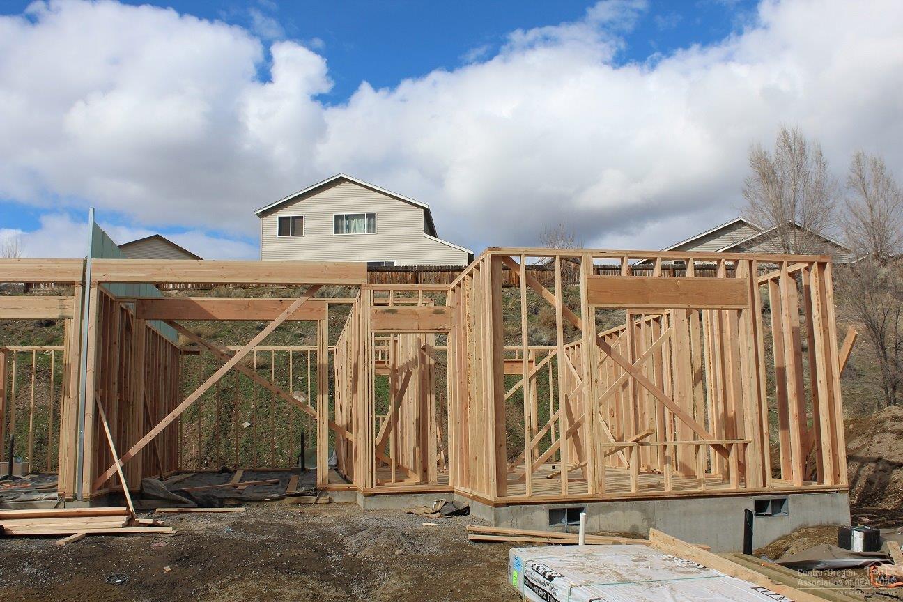 Stoneridge Terrace - Residential