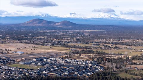 Tiny photo for 2346 NW Teak Place, Redmond, OR 97756 (MLS # 220212274)