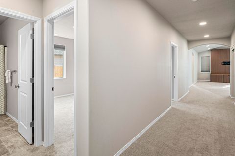 Tiny photo for 2346 NW Teak Place, Redmond, OR 97756 (MLS # 220212274)