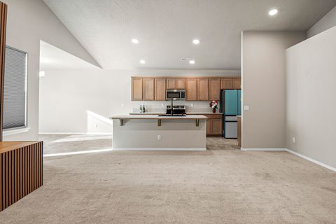 Tiny photo for 2346 NW Teak Place, Redmond, OR 97756 (MLS # 220212274)