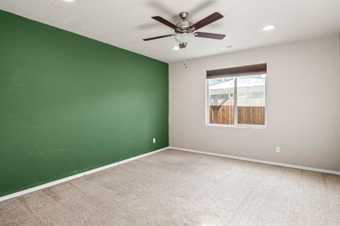 Tiny photo for 2346 NW Teak Place, Redmond, OR 97756 (MLS # 220212274)