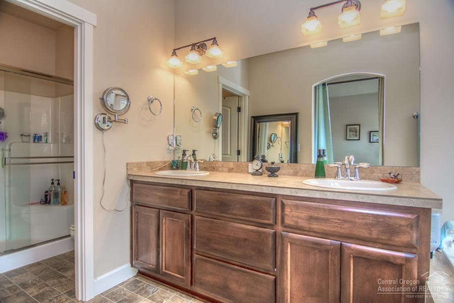 Eagle's Landing - Residential