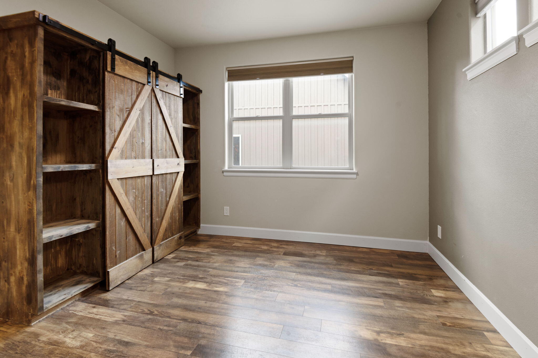 Parkway Village - Residential