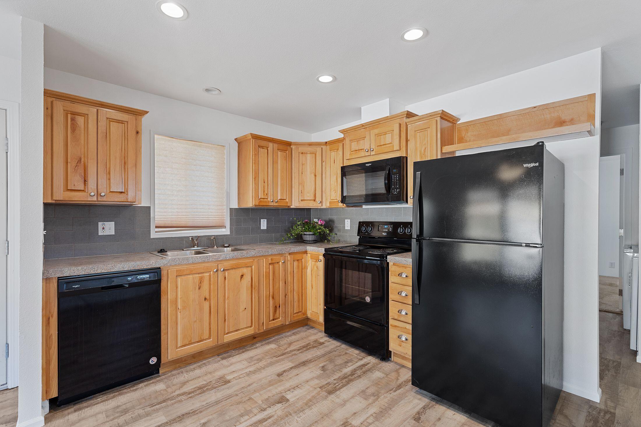 Country Estates MHC - Residential