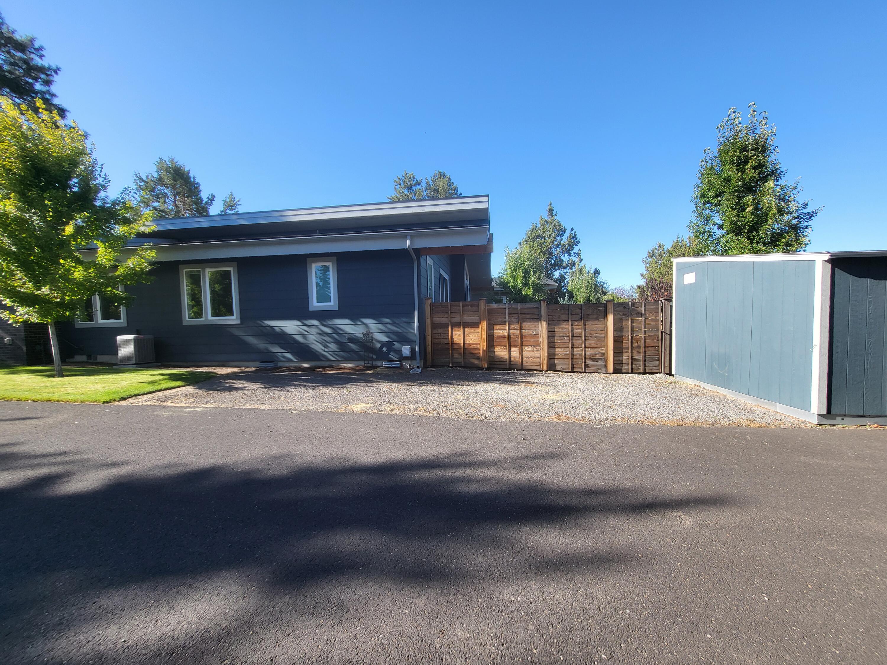 Duncan Heights - Residential