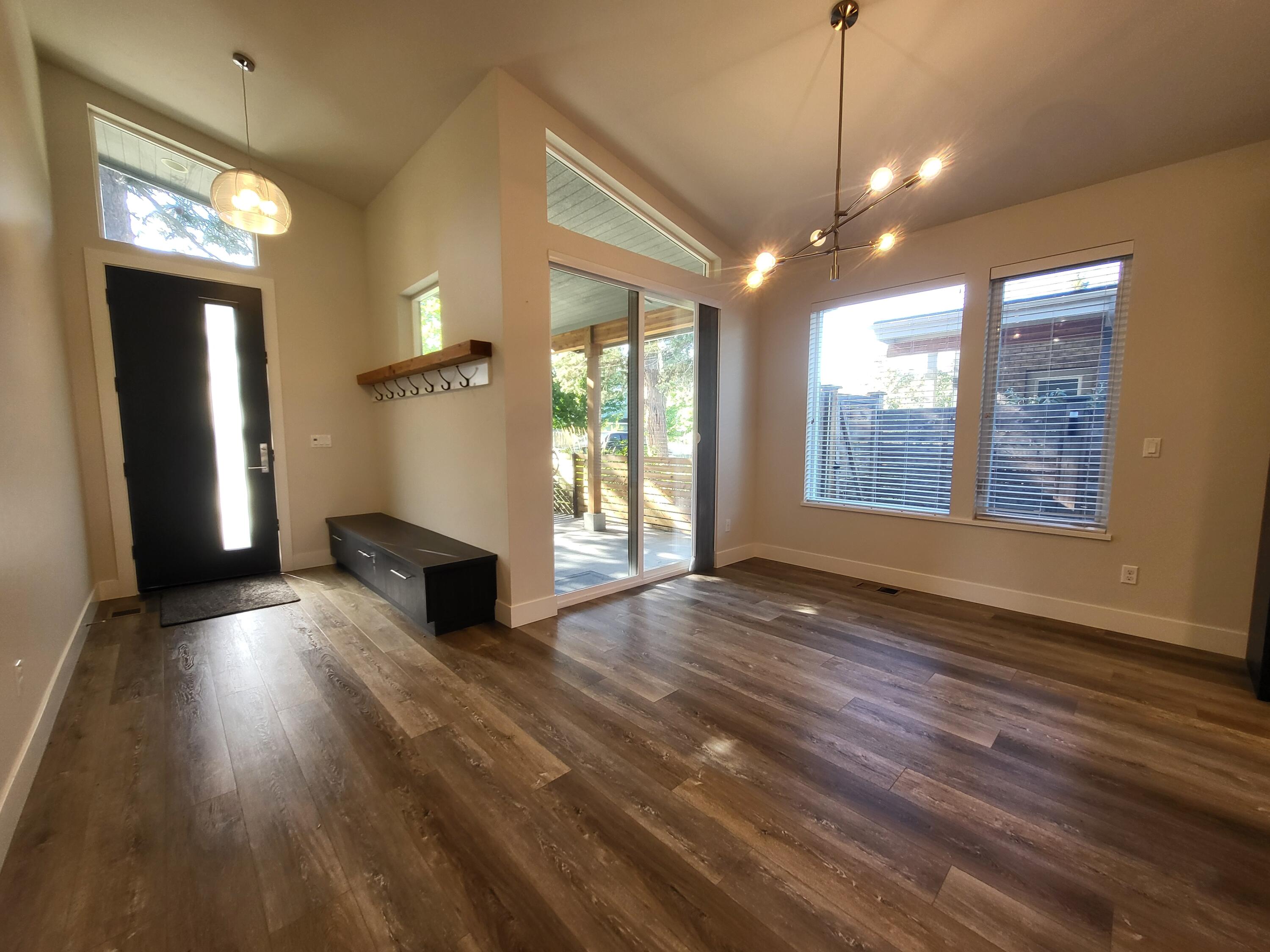 61406 Duncan Lane