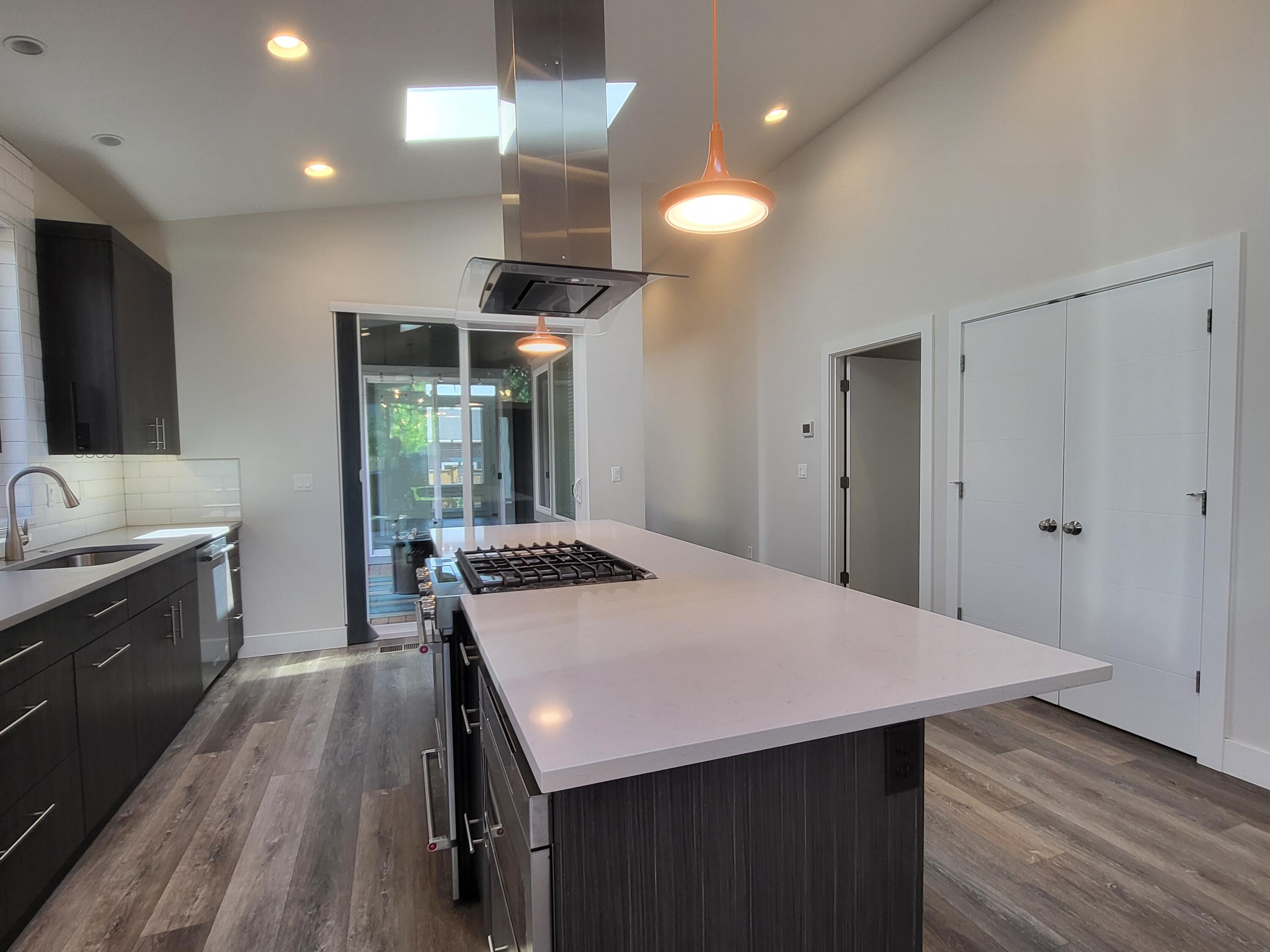 Duncan Heights - Residential