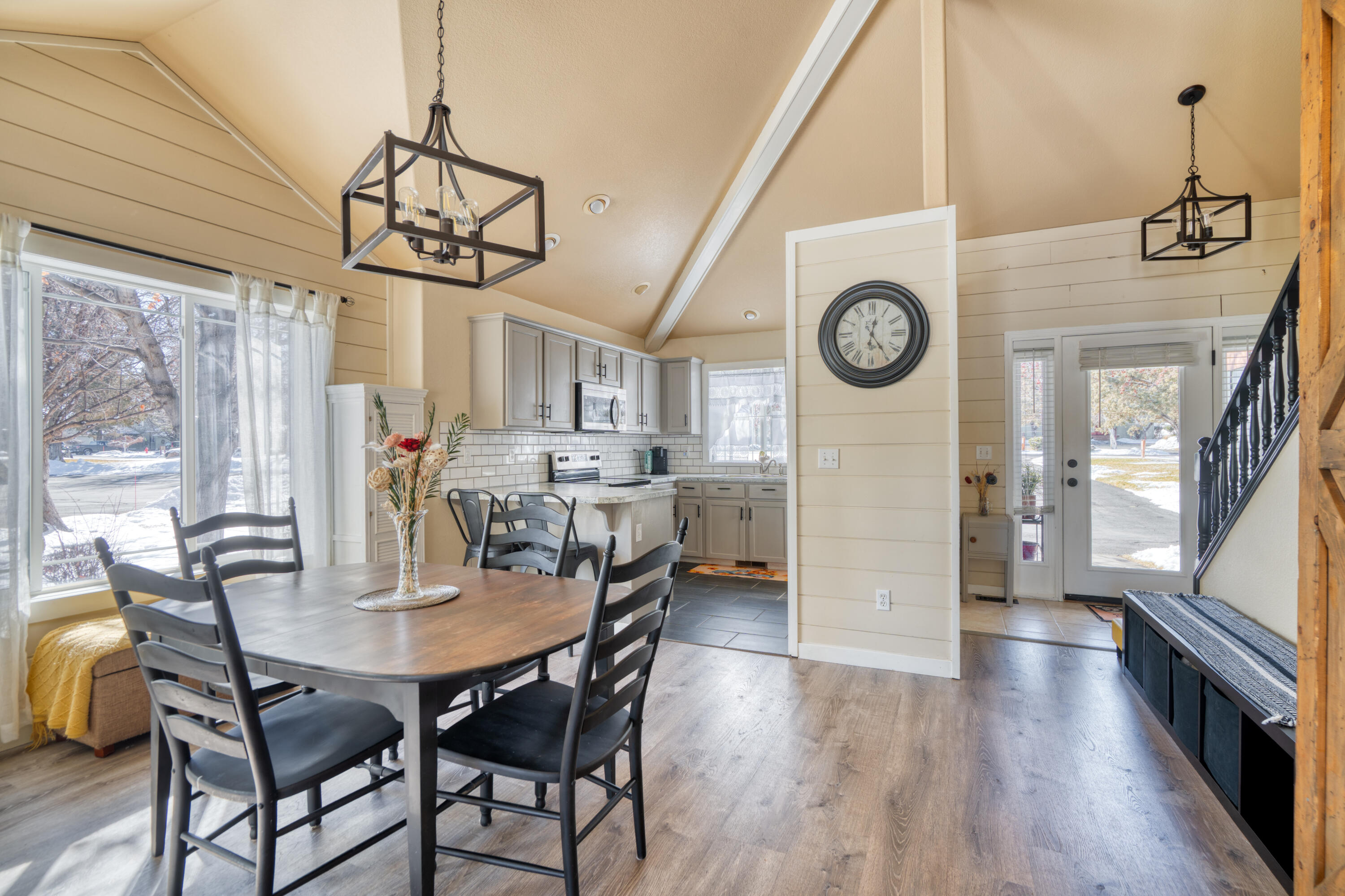 998 Golden Pheasant Drive