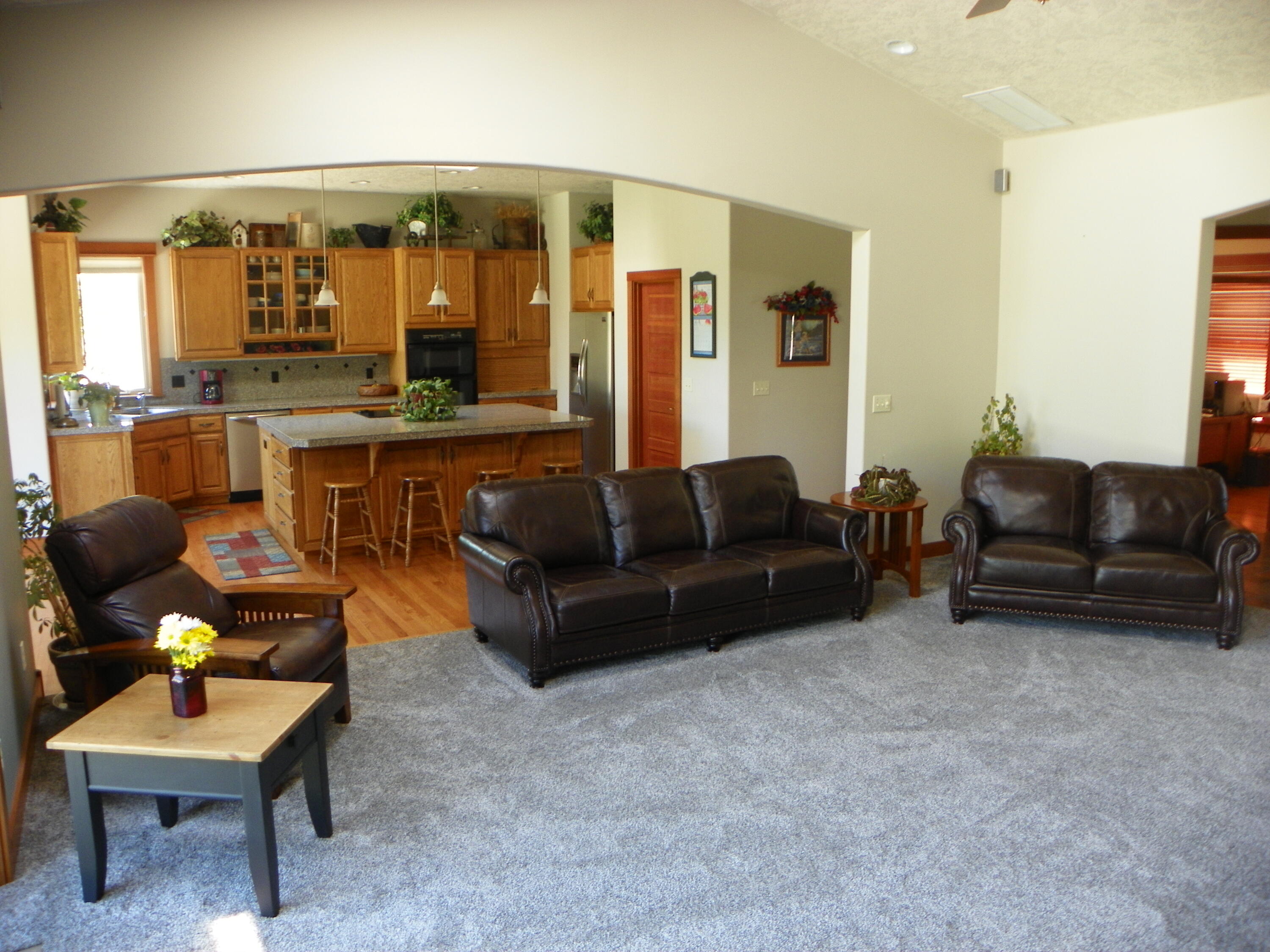 Crestridge Estate - Residential