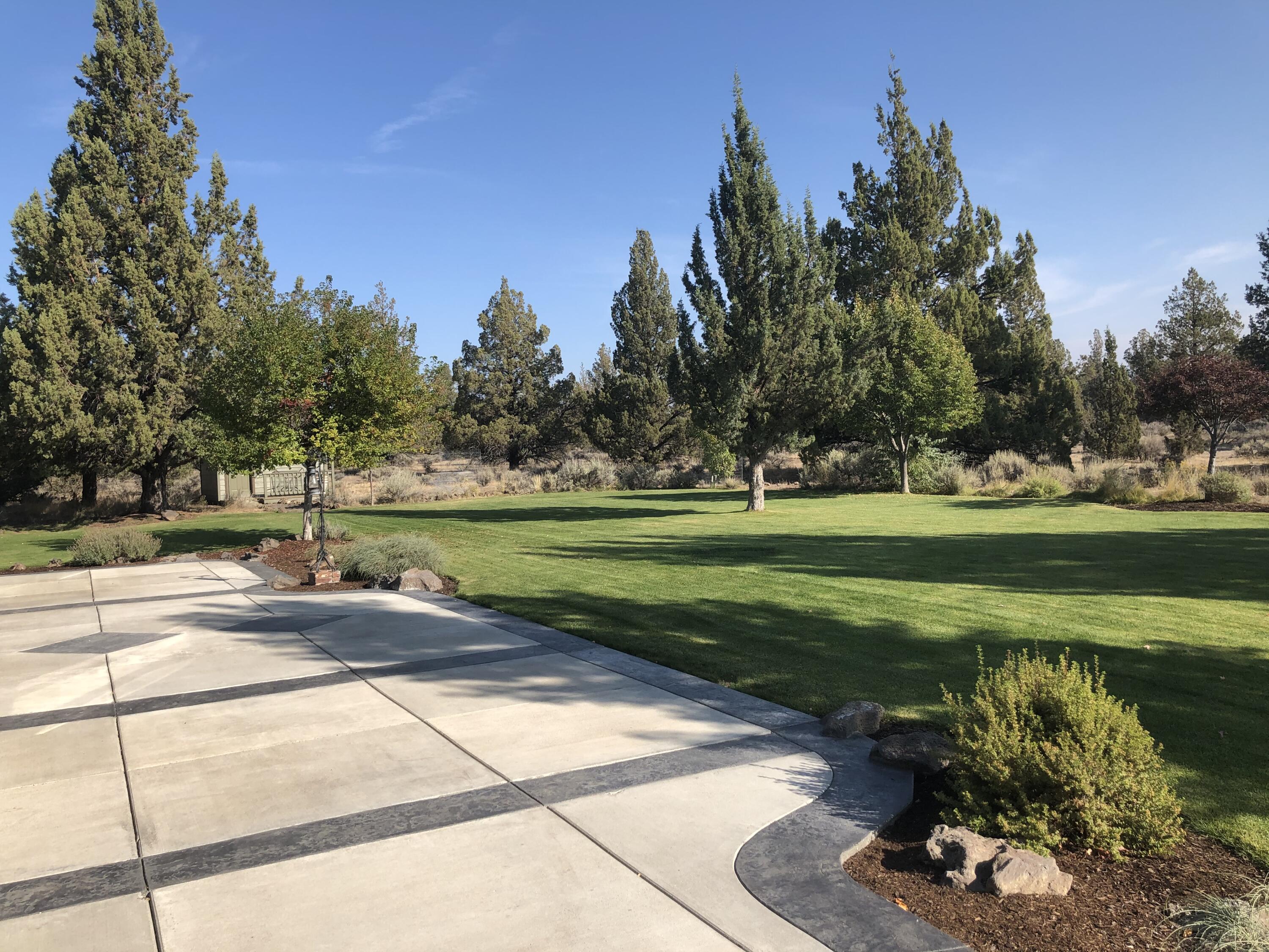 Crestridge Estate - Residential