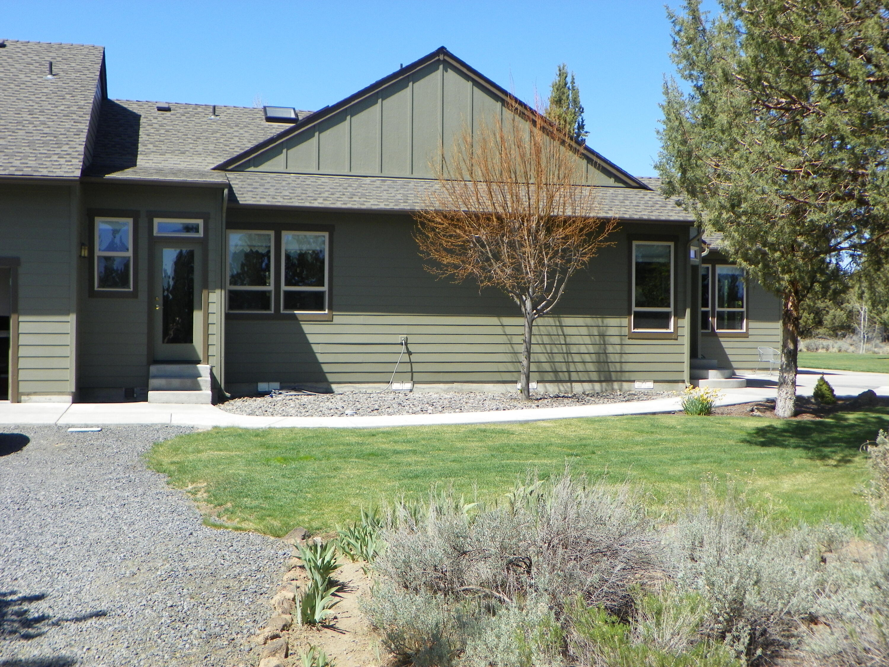 Crestridge Estate - Residential