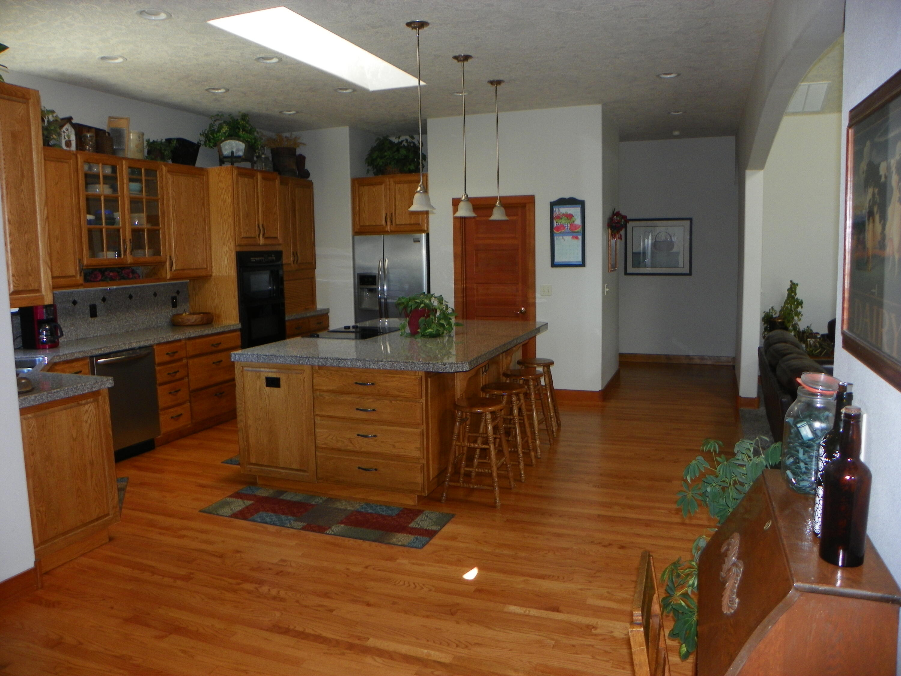 Crestridge Estate - Residential