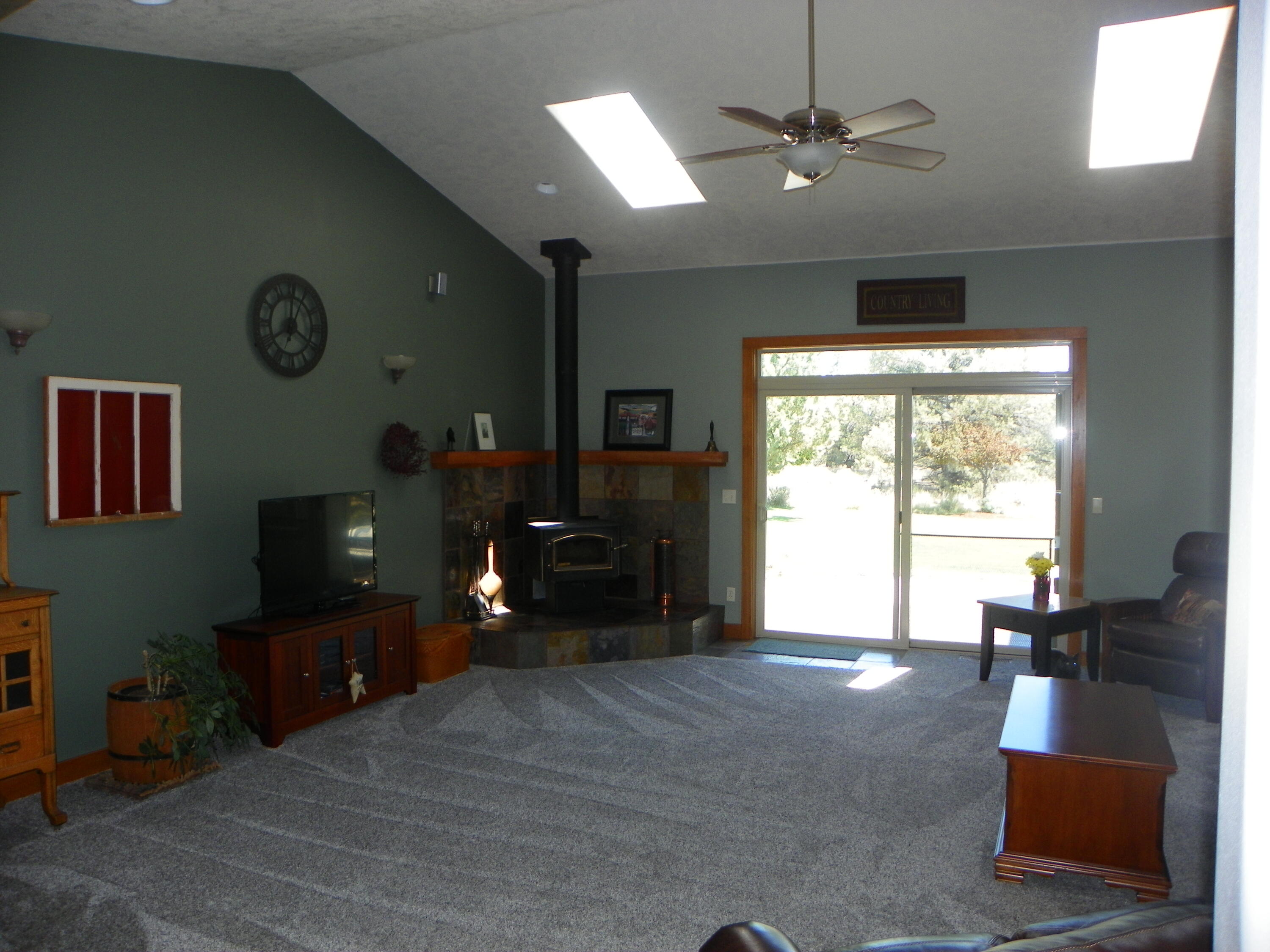 Crestridge Estate - Residential