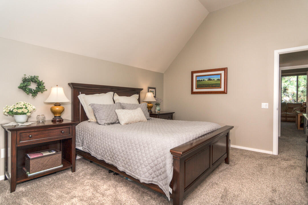 Eaglewood - Residential