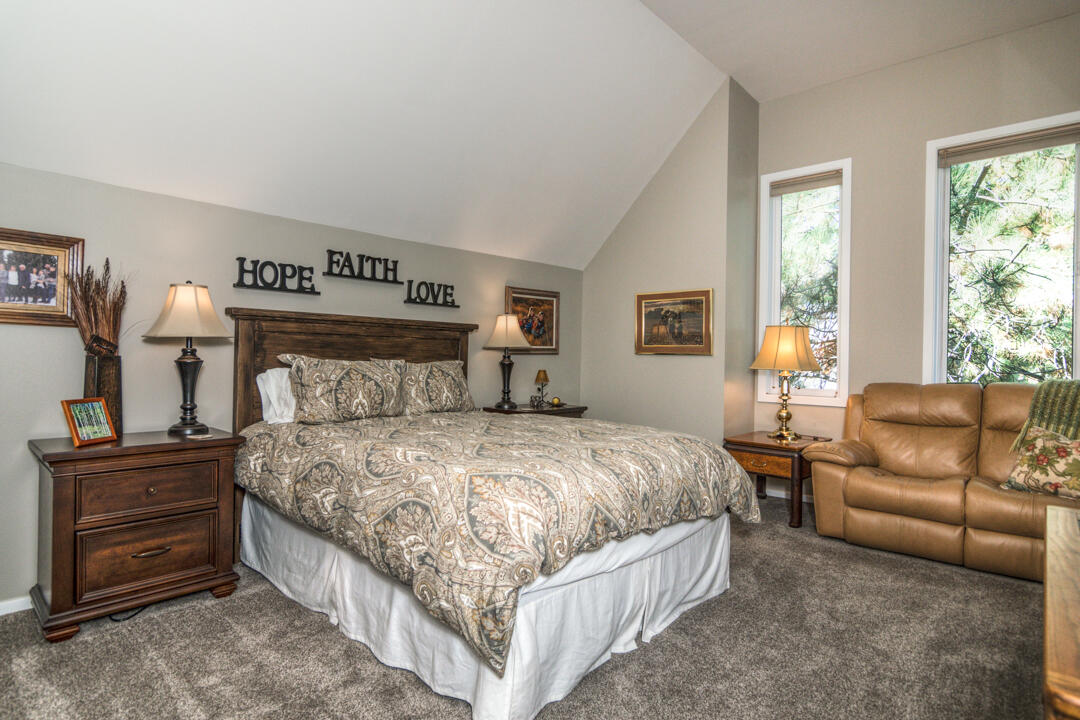 Eaglewood - Residential