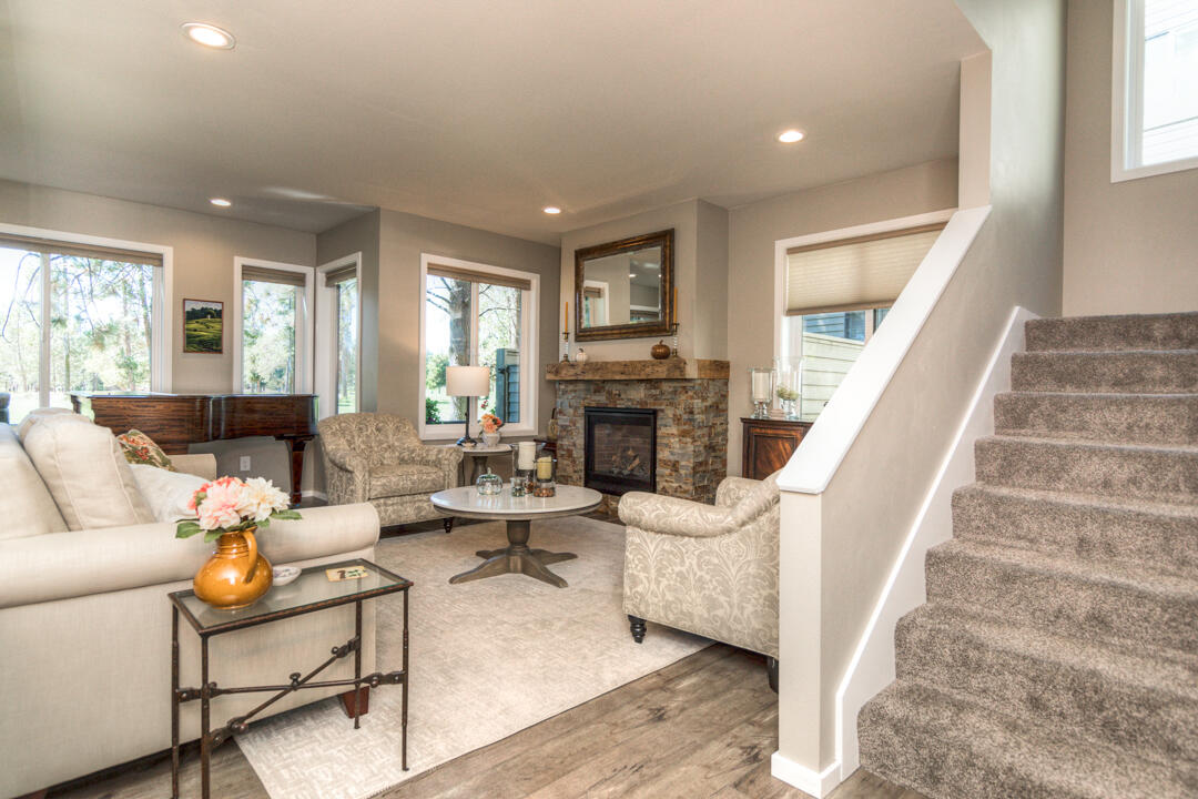 Eaglewood - Residential