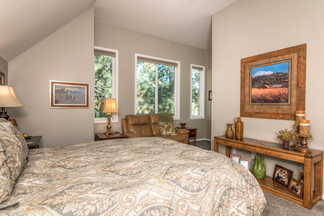 Eaglewood - Residential