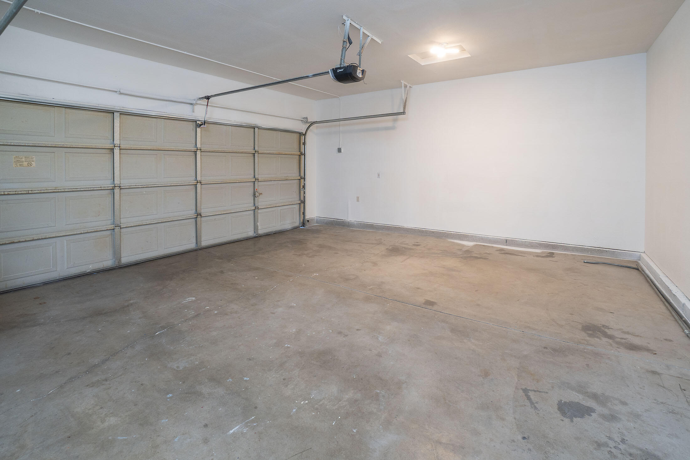 Falcon Ridge - Residential