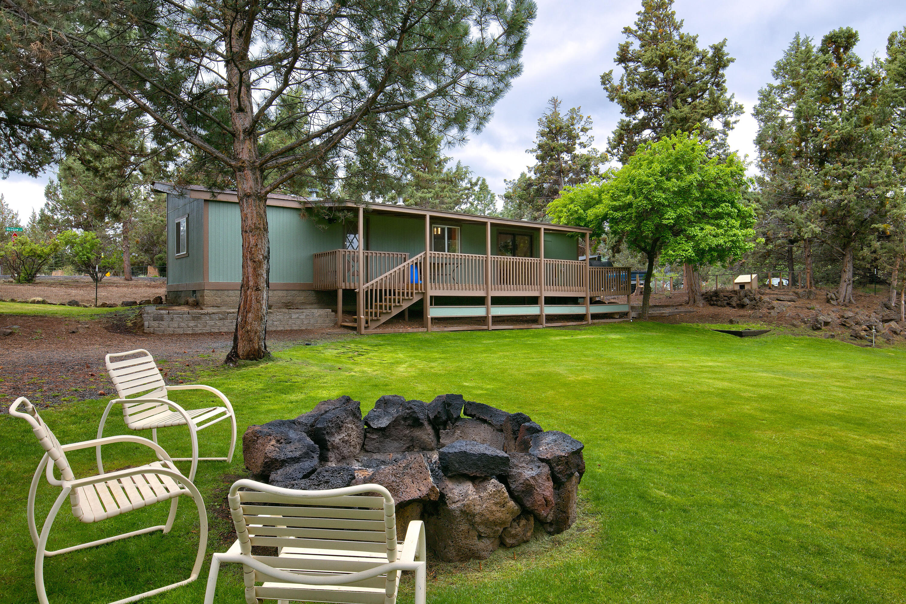 Scenic Country Est - Residential