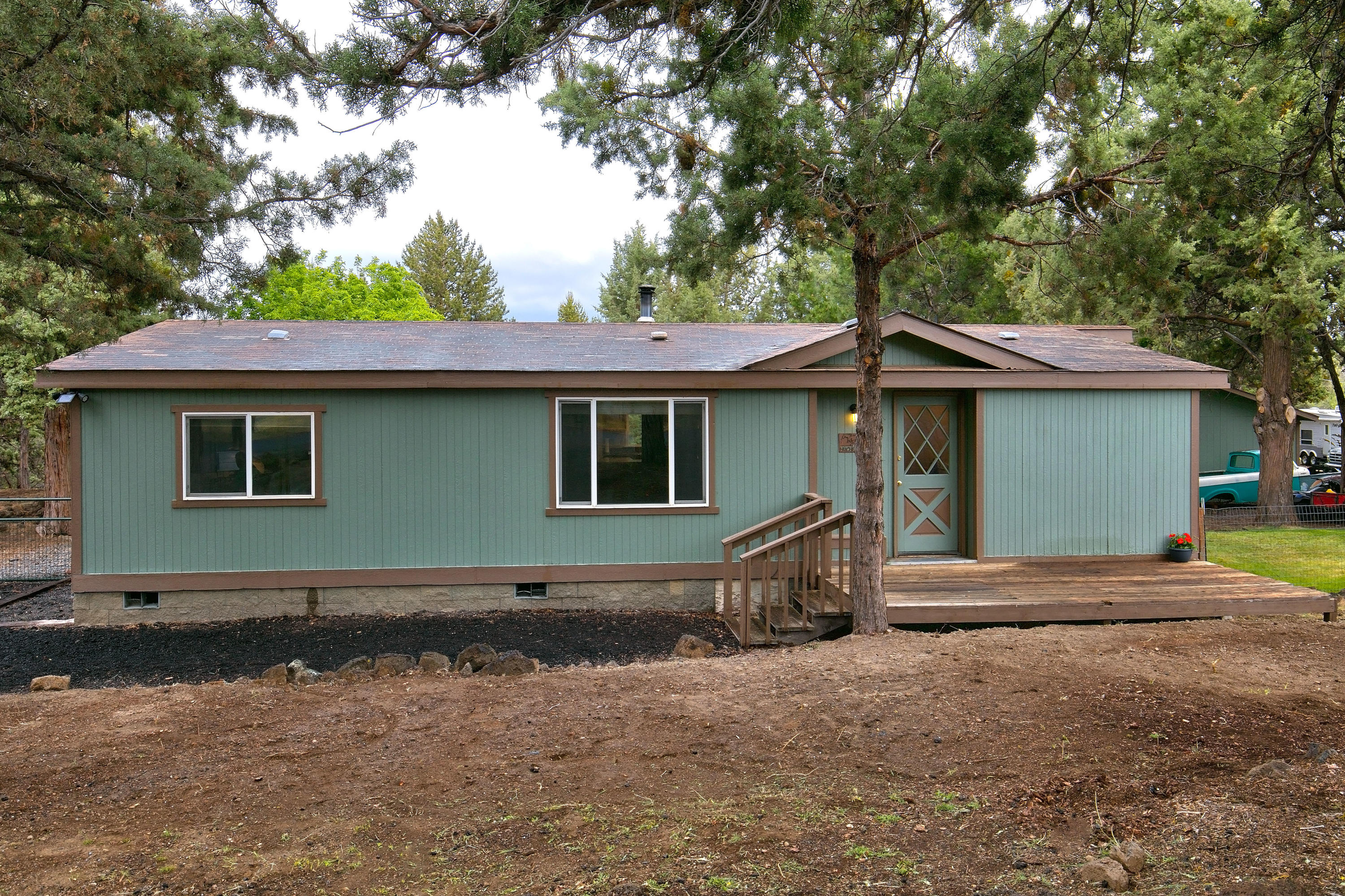 Scenic Country Est - Residential