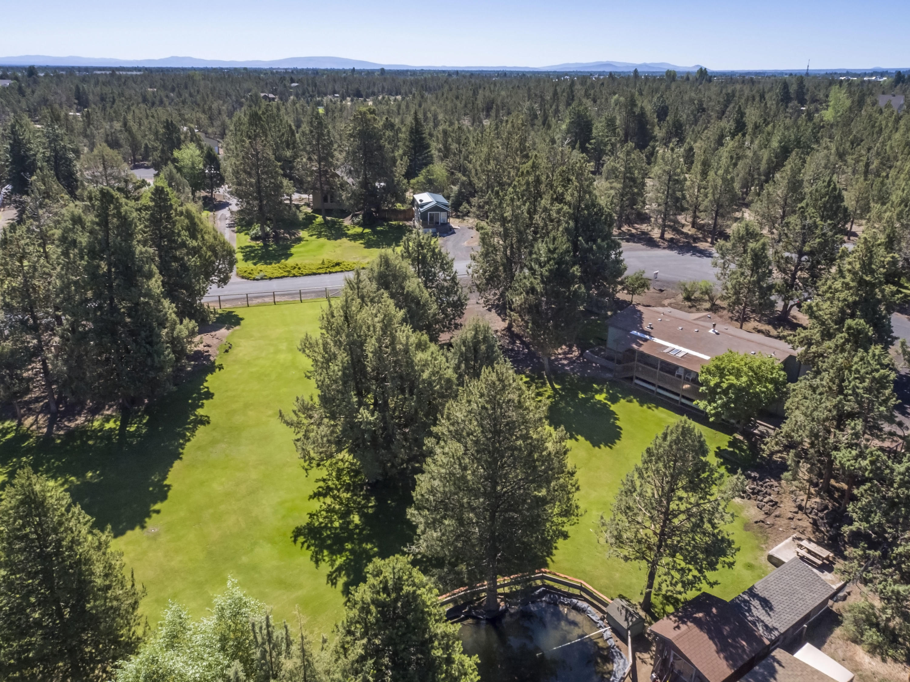 Scenic Country Est - Residential