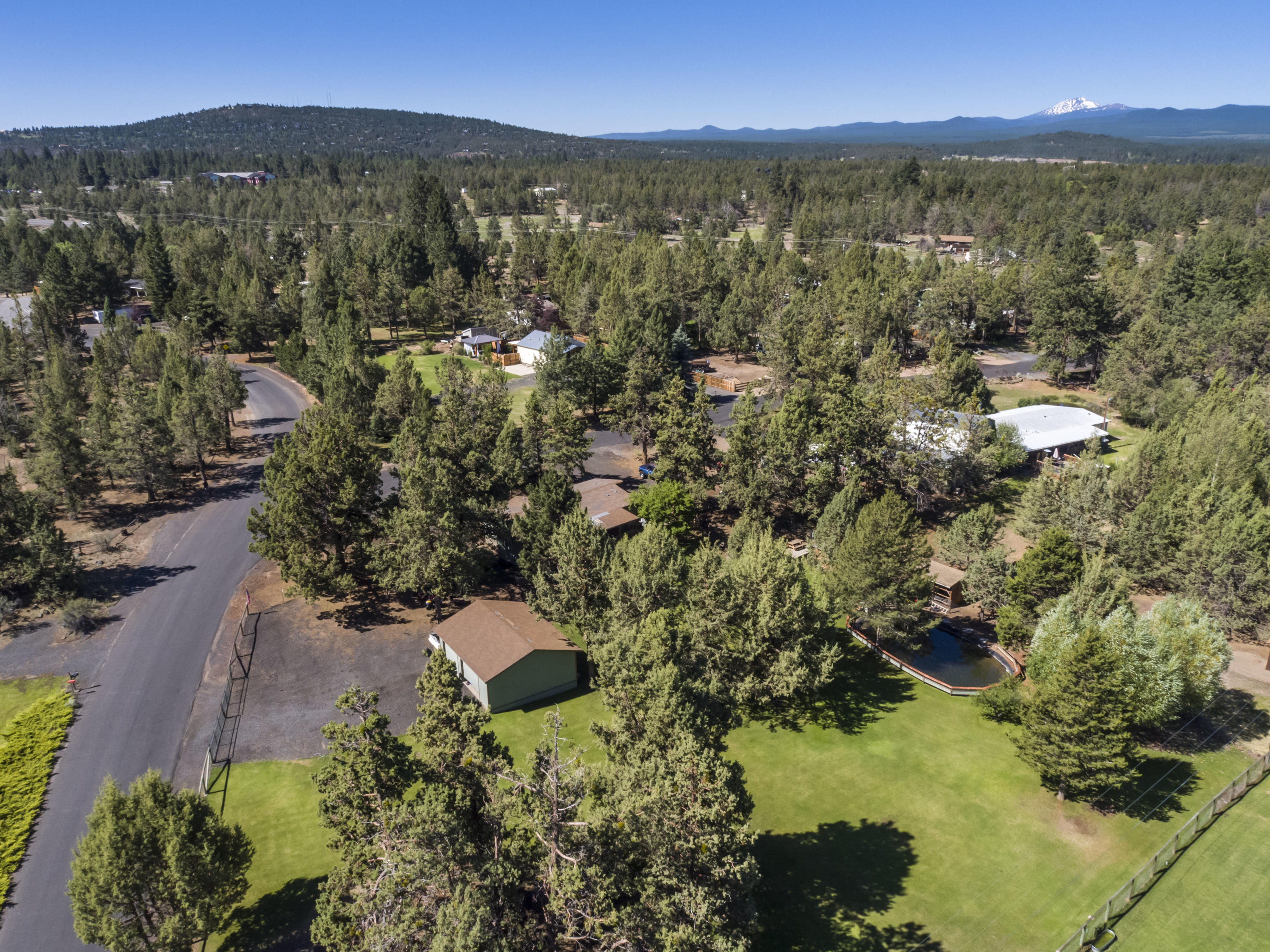 Scenic Country Est - Residential