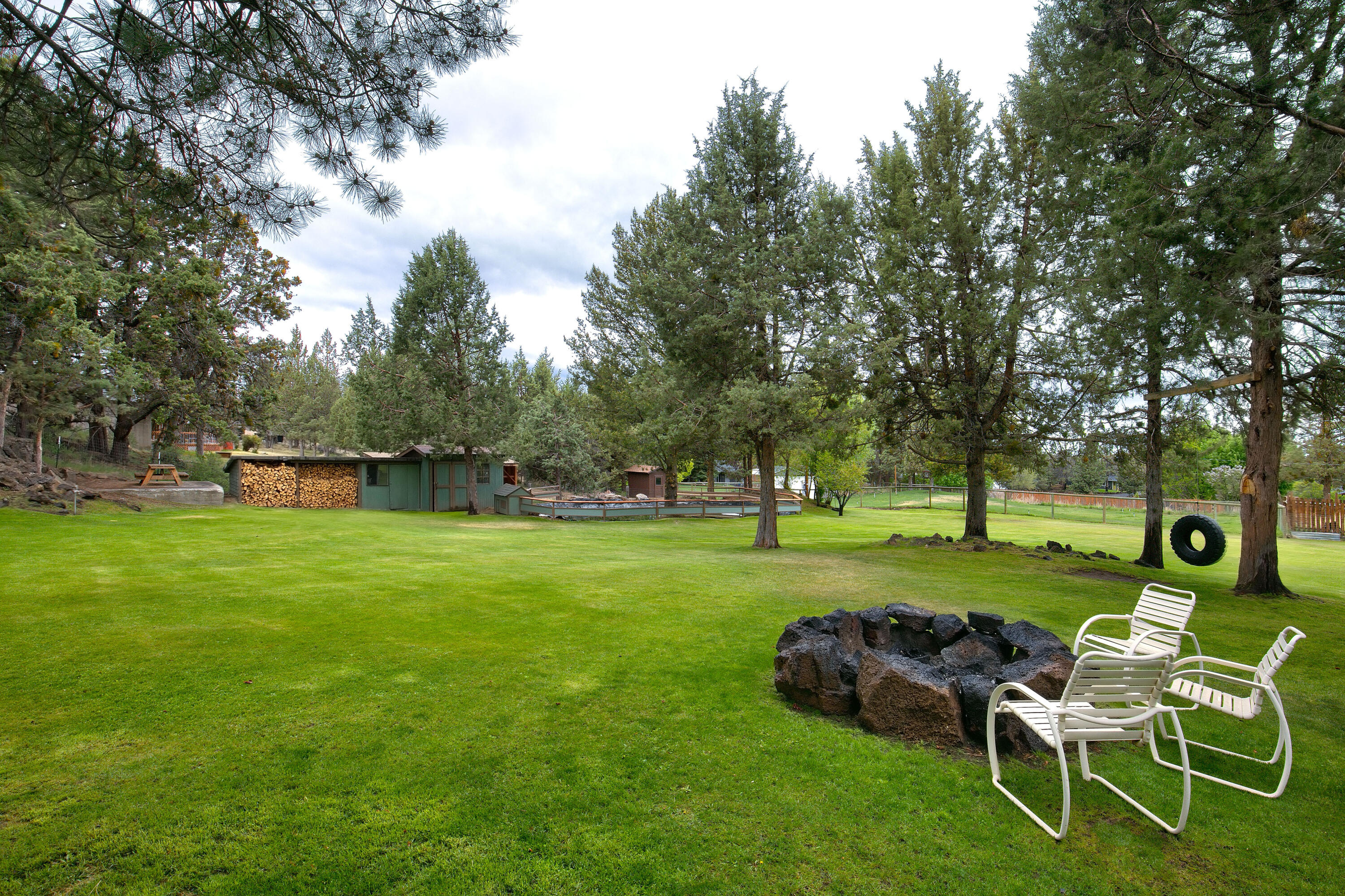 Scenic Country Est - Residential