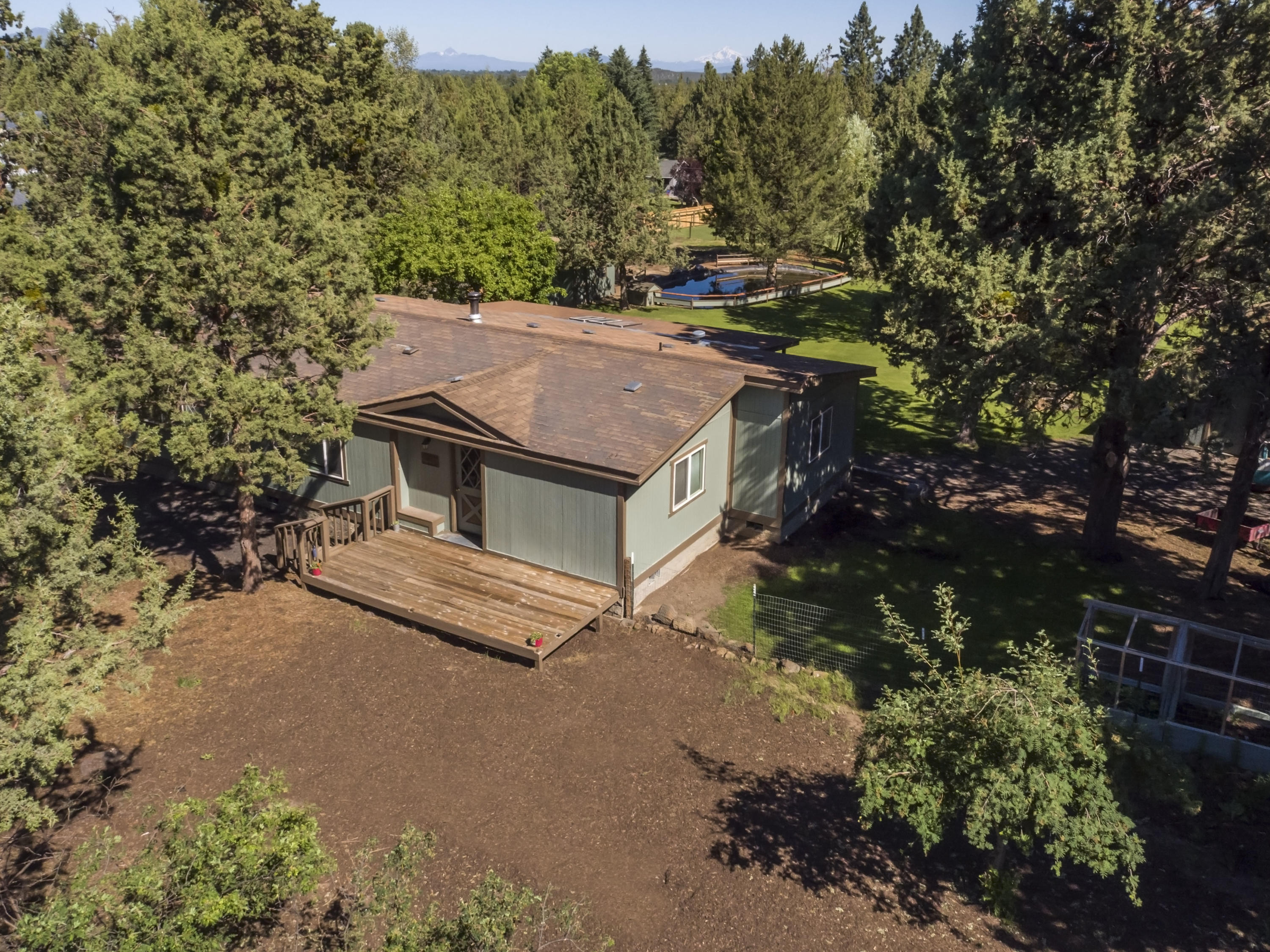 Scenic Country Est - Residential