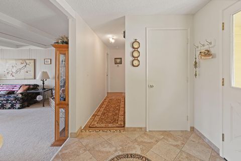 Tiny photo for 2700 Rogue River Highway, Grants Pass, OR 97527 (MLS # 220211470)