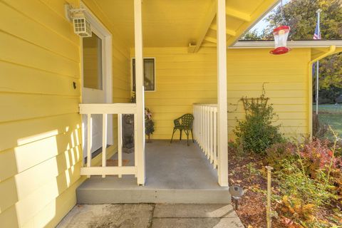 Tiny photo for 2700 Rogue River Highway, Grants Pass, OR 97527 (MLS # 220211470)