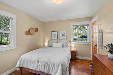 Tiny photo for 696 Liberty Street, Ashland, OR 97520 (MLS # 220219641)