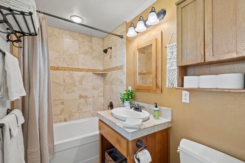 Tiny photo for 696 Liberty Street, Ashland, OR 97520 (MLS # 220219641)