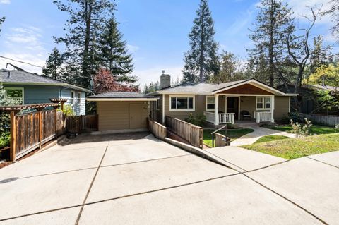 Tiny photo for 696 Liberty Street, Ashland, OR 97520 (MLS # 220219641)