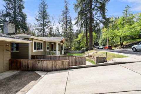 Tiny photo for 696 Liberty Street, Ashland, OR 97520 (MLS # 220219641)