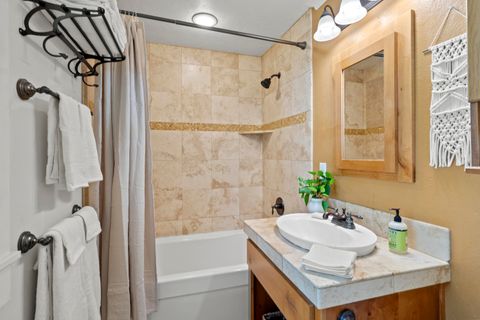 Tiny photo for 696 Liberty Street, Ashland, OR 97520 (MLS # 220219641)