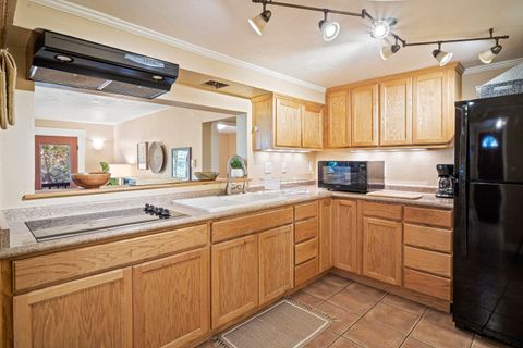 Tiny photo for 696 Liberty Street, Ashland, OR 97520 (MLS # 220219641)