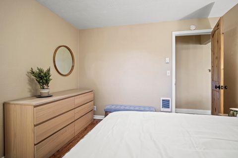 Tiny photo for 696 Liberty Street, Ashland, OR 97520 (MLS # 220219641)