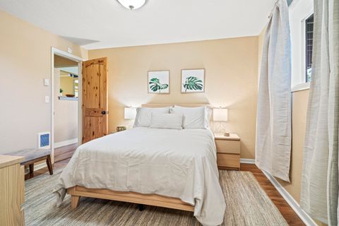Tiny photo for 696 Liberty Street, Ashland, OR 97520 (MLS # 220219641)