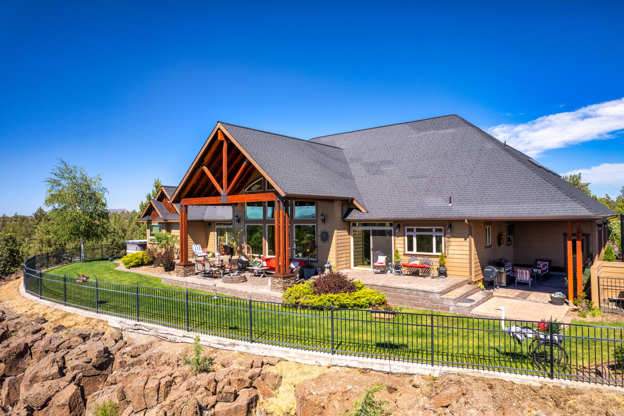 Tetherow Crossing - Residential