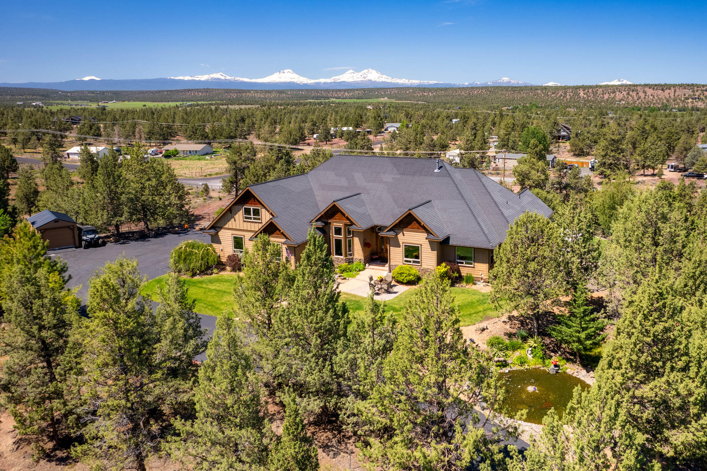 Tetherow Crossing - Residential