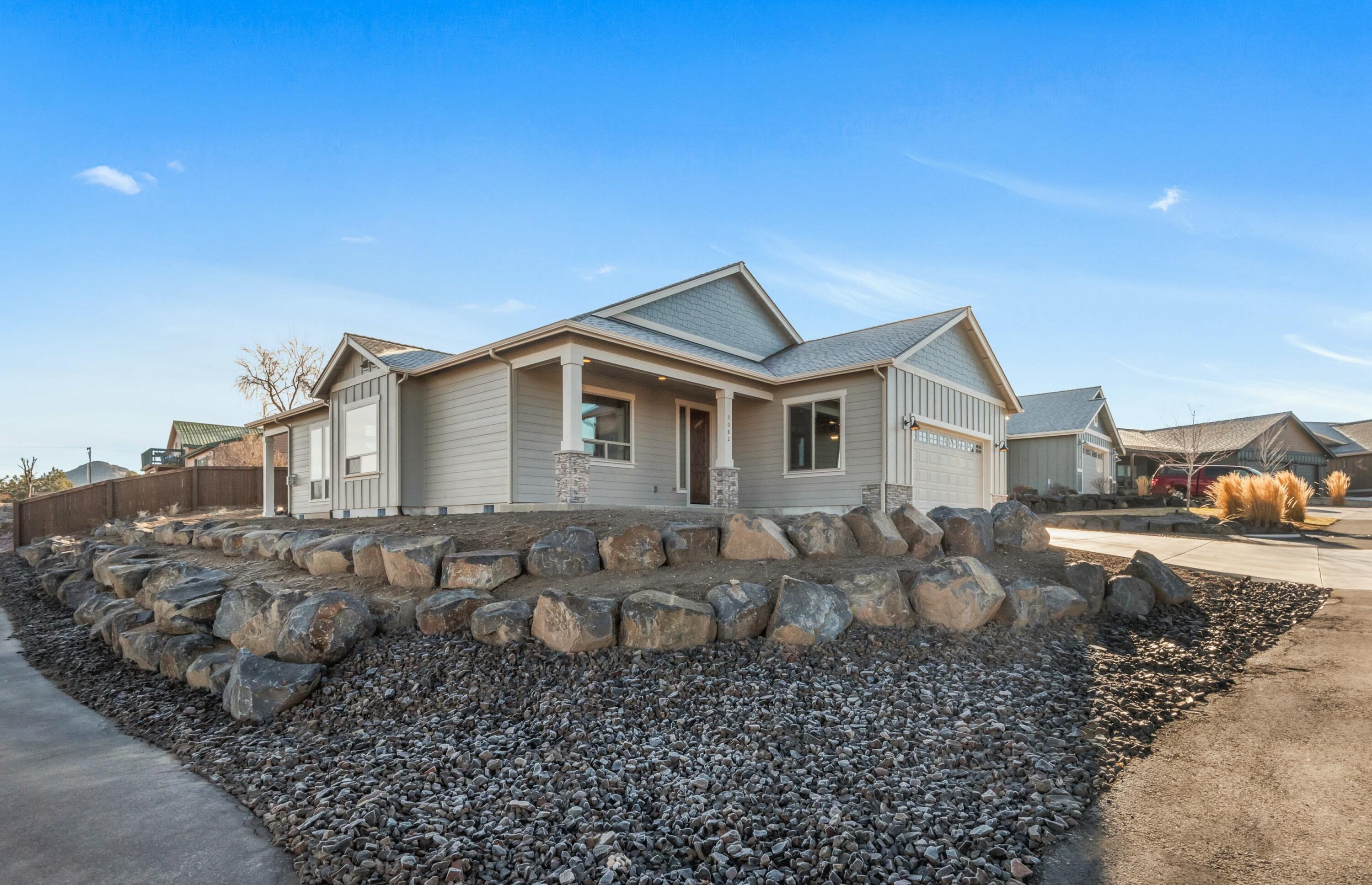 Saddle Ridge - Residential