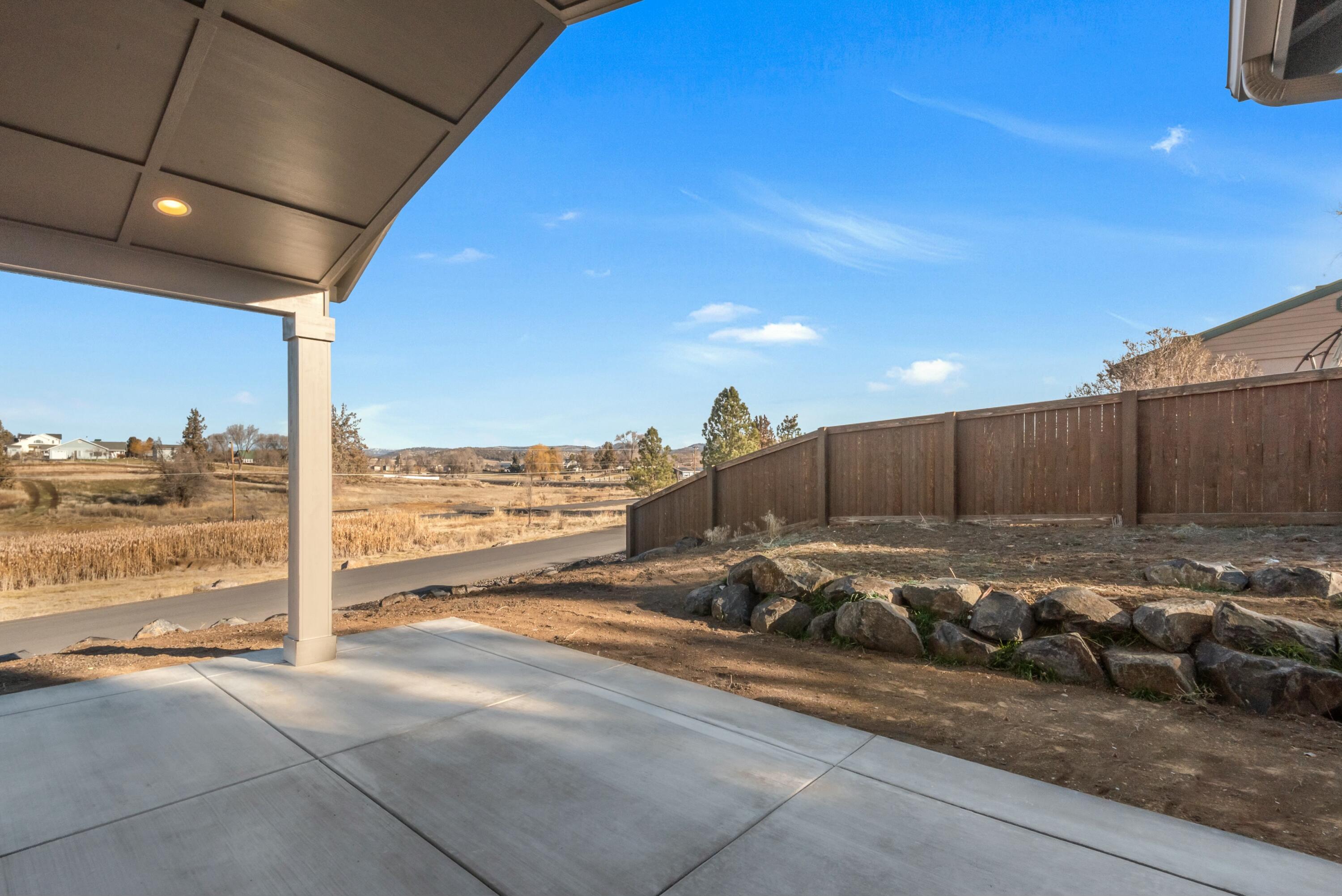 Saddle Ridge - Residential