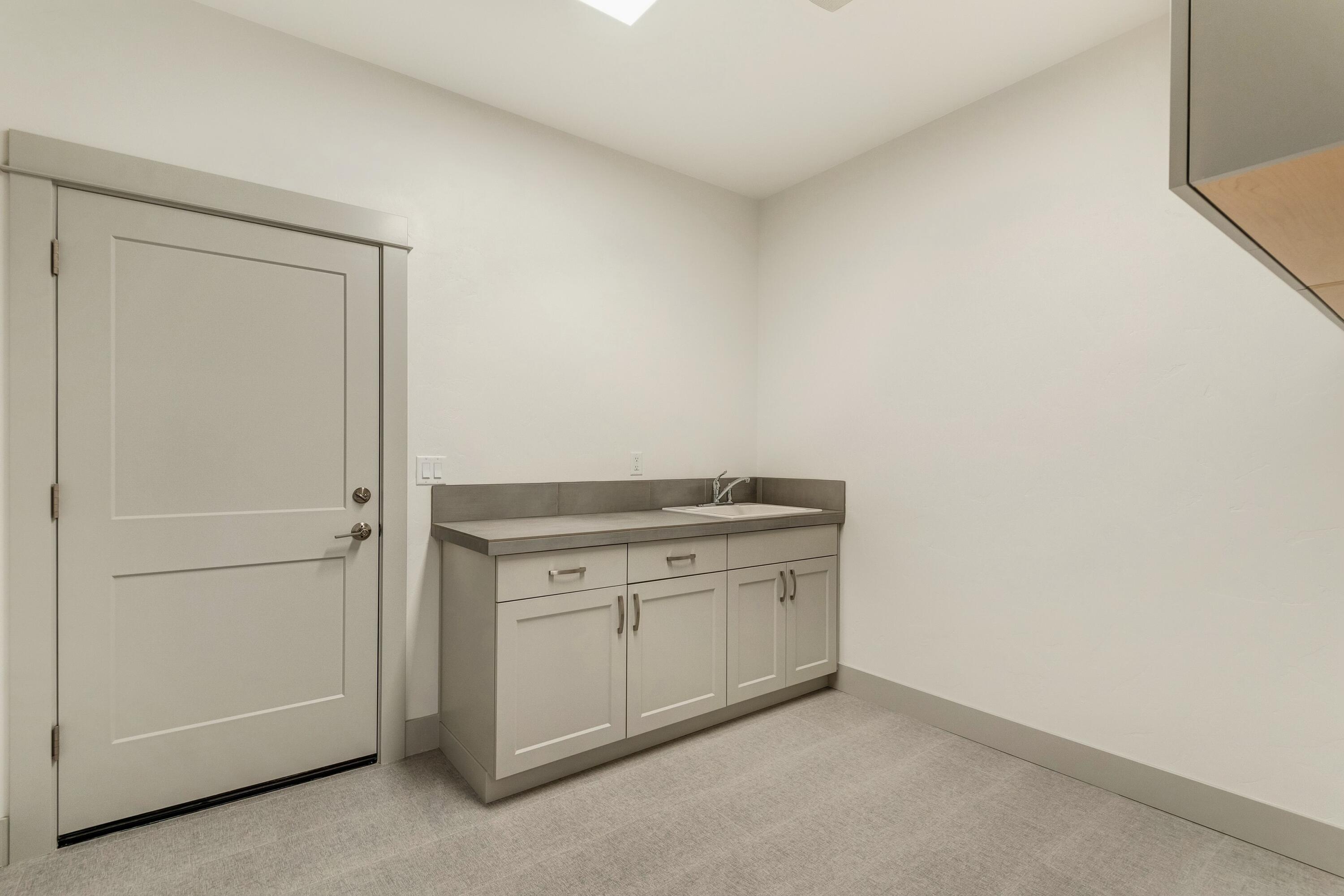 Saddle Ridge - Residential