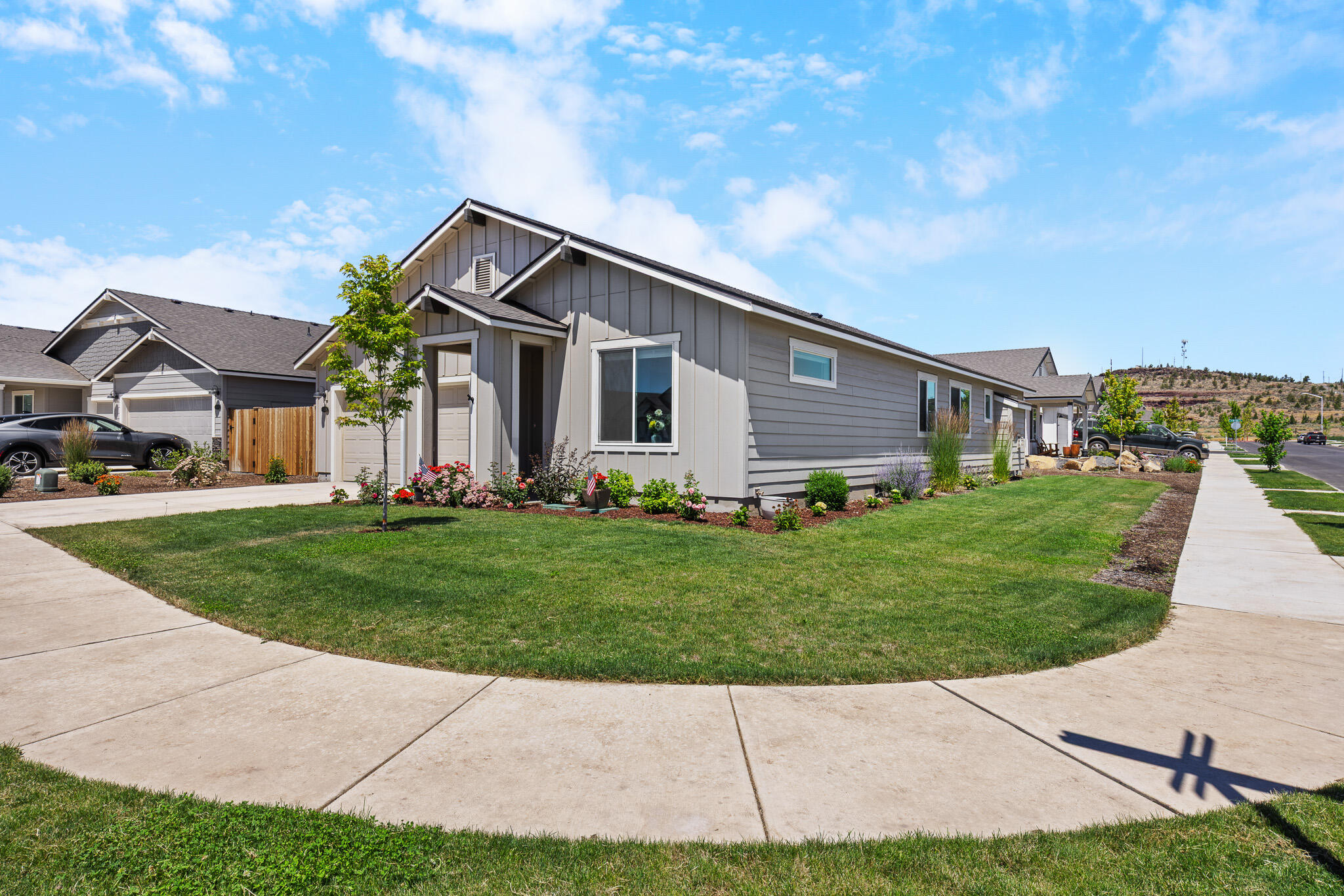 1055 NW Varnish Lane