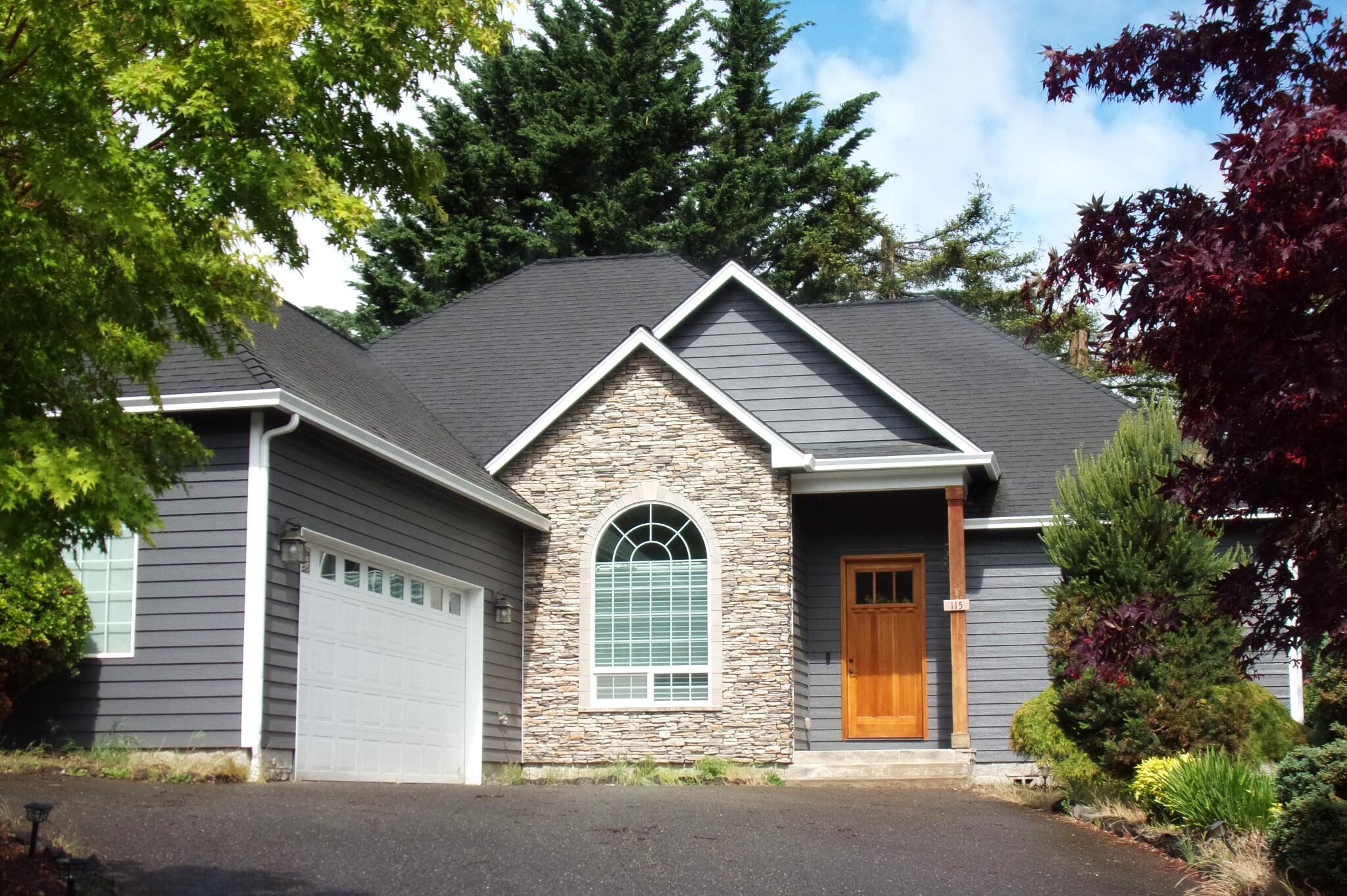 Myrtle Creek - Residential