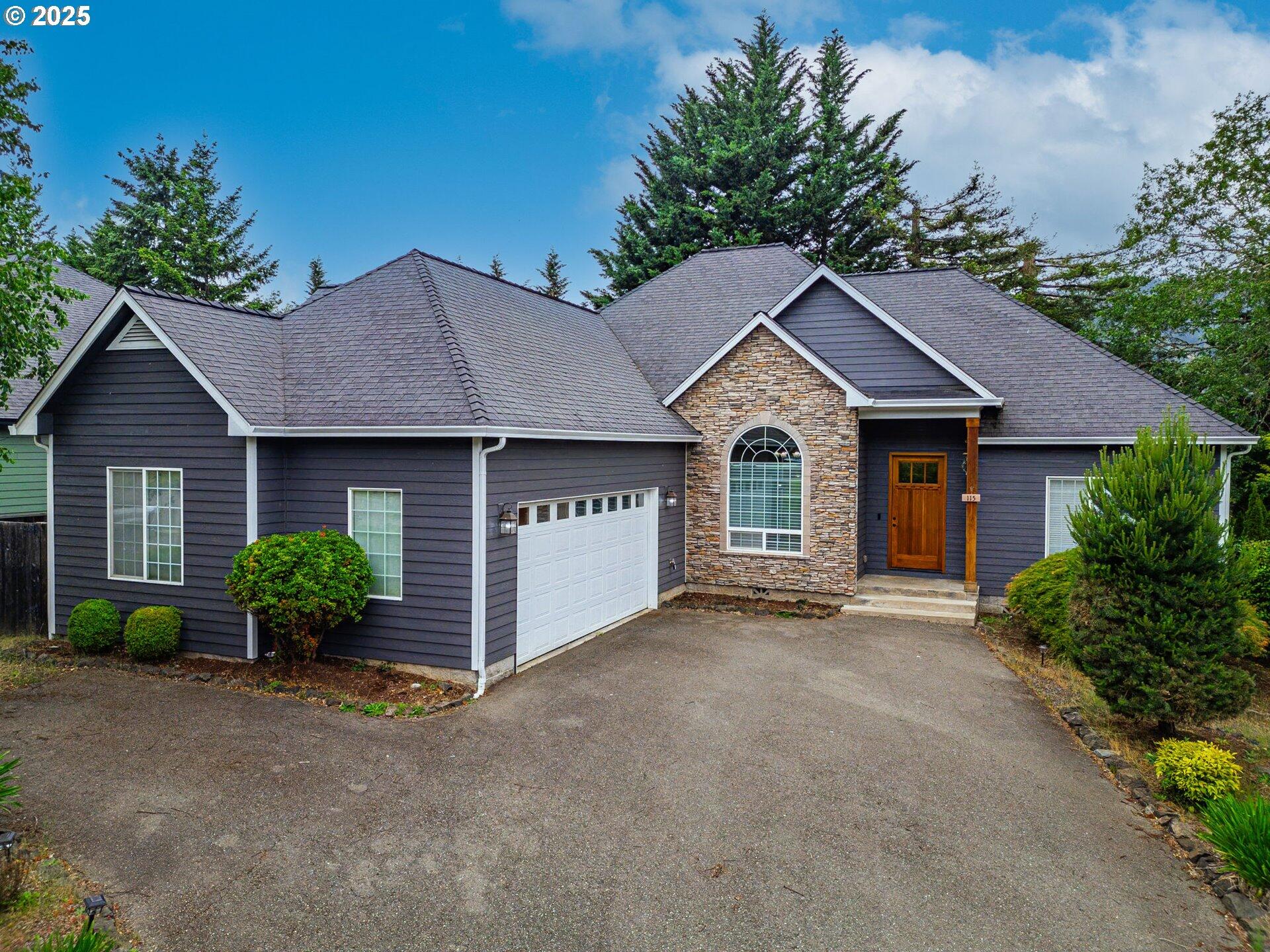 Myrtle Creek - Residential