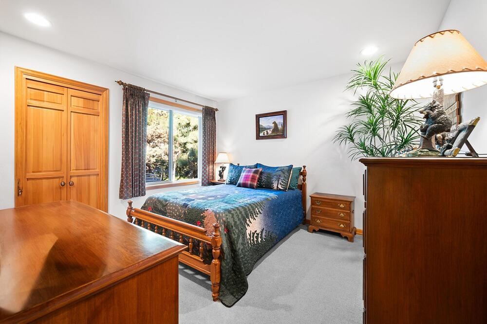 Awbrey Butte - Residential